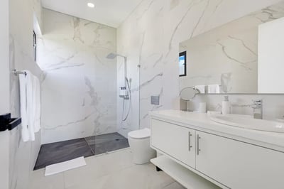 Luxury Villa Photo #31