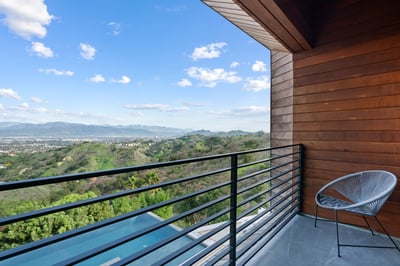 Luxury Villa Photo #23