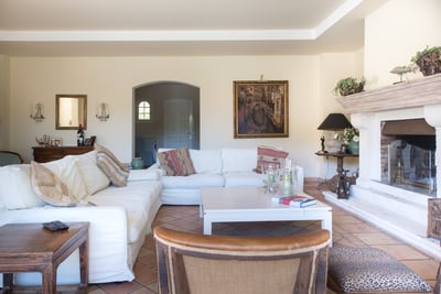 Luxury Villa Photo #11