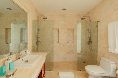 Luxury Villa Photo #52