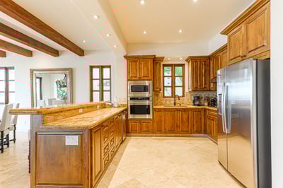 Luxury Villa Photo #16