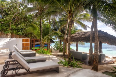 Luxury Villa Photo #5