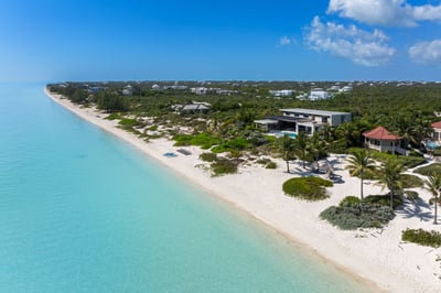 Luxury Villa Photo #40