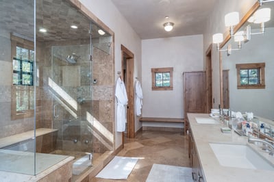 Luxury Villa Photo #24