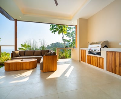 Luxury Villa Photo #10