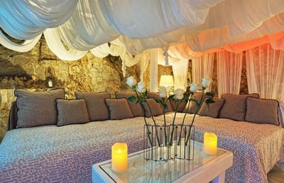 Luxury Villa Photo #15