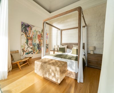 Luxury Villa Photo #18