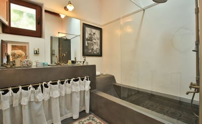 Luxury Villa Photo #28