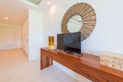 Luxury Villa Photo #21