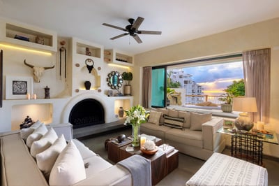 Luxury Villa Photo #17