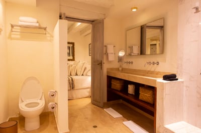 Luxury Villa Photo #10