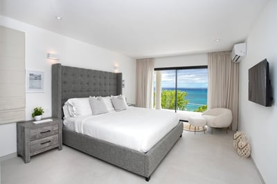 Luxury Villa Photo #35