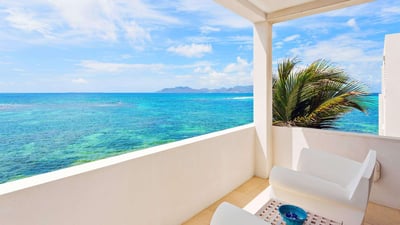 Luxury Villa Photo #7