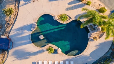 Luxury Villa Photo #11