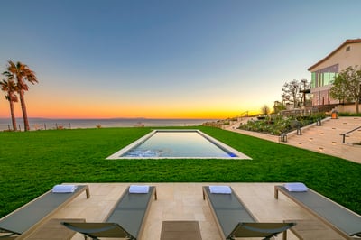 Luxury Villa Photo #10