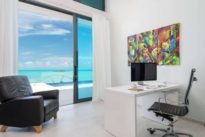 Luxury Villa Photo #24