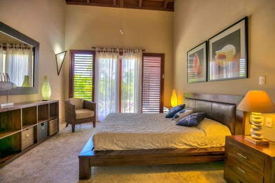 Luxury Villa Photo #24
