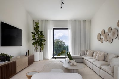 Luxury Villa Photo #15
