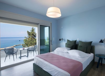 Luxury Villa Photo #13