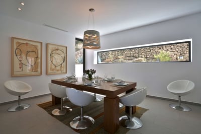 Luxury Villa Photo #6
