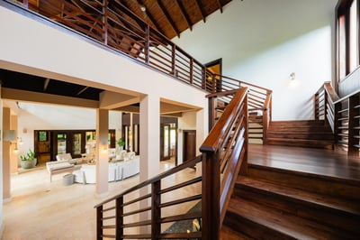 Luxury Villa Photo #22