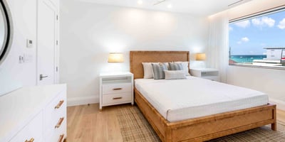Luxury Villa Photo #10