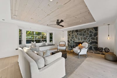 Luxury Villa Photo #13