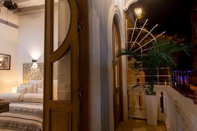 Luxury Villa Photo #47