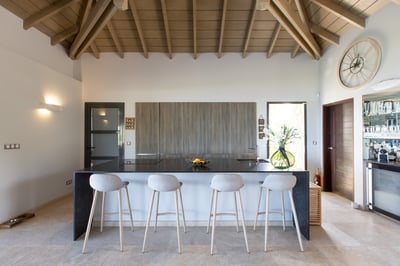 Luxury Villa Photo #18