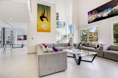 Luxury Villa Photo #34
