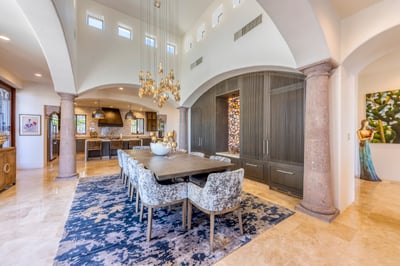 Luxury Villa Photo #40