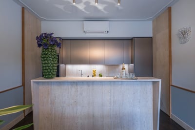 Luxury Villa Photo #5