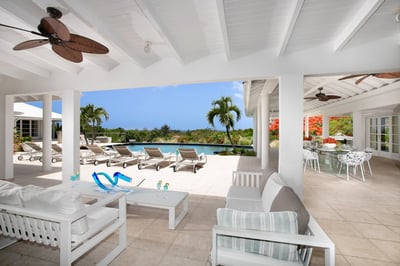 Luxury Villa Photo #9