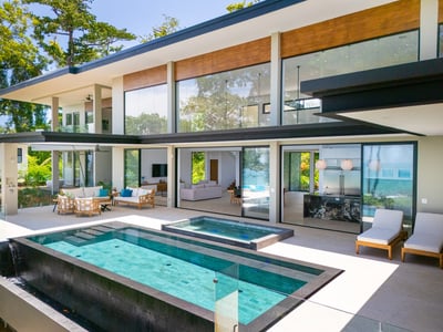 Luxury Villa Photo #5
