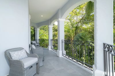 Luxury Villa Photo #23