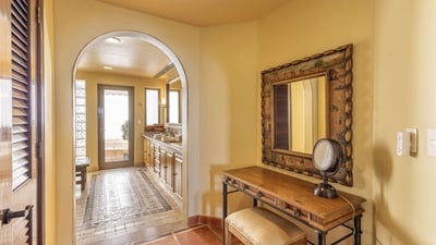 Luxury Villa Photo #36