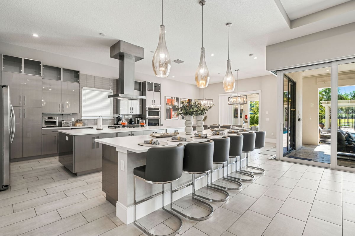 Reunion Tropical Retreat