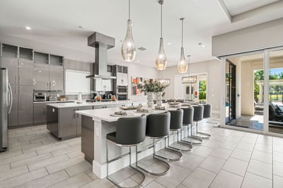 Luxury Villa Photo #22