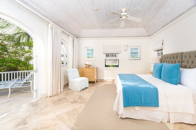 Luxury Villa Photo #10