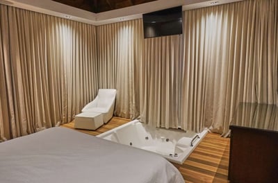 Luxury Villa Photo #41
