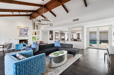 Luxury Villa Photo #37
