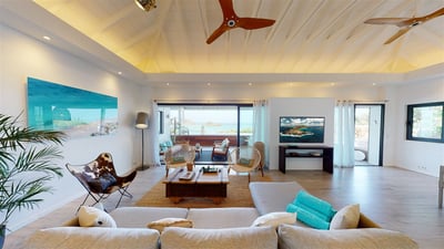 Living Area: Air-conditioned living room with HD-TV, French satellite, Apple TV. 