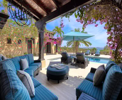 Luxury Villa Photo #16