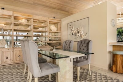 Luxury Villa Photo #11