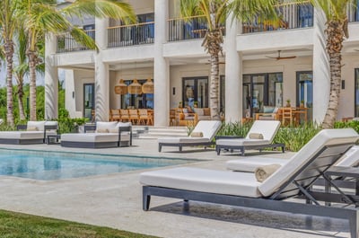Luxury Villa Photo #5