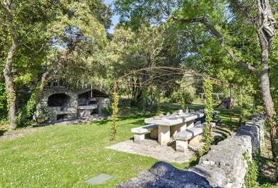 Luxury Villa Photo #6