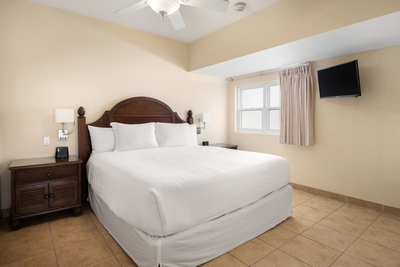 1 BDM Bungalow at Windsong Resort