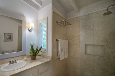 Luxury Villa Photo #19