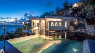 Pool & Terrace