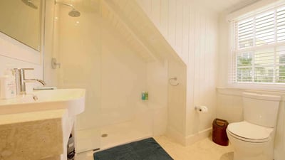 Luxury Villa Photo #10